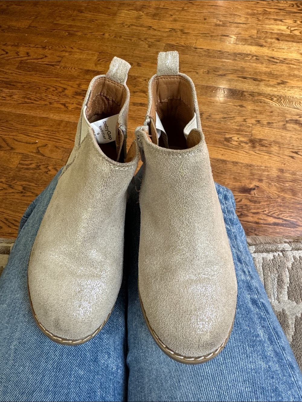 Baby GAP Kids Glitter Chelsea Boots - Beige size 9 toddler